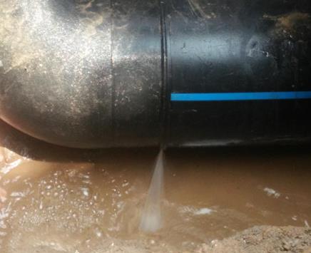 西丰楼顶渗水维修公司为大家分享下西丰卫生间漏水维修修补技术!